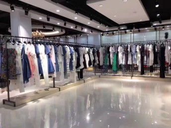 圖 夏季品牌女裝尾貨庫存走份批發(fā) 廣州服裝 鞋帽 箱包